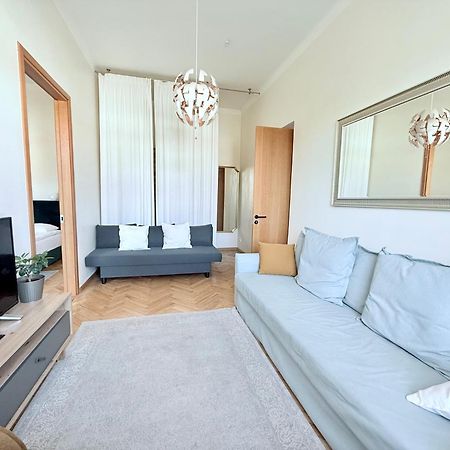 Tyzen39&38 Luxury Apartment Vilna Exterior foto